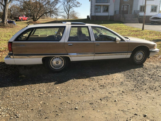 1991 Buick Roadmaster Prestige Option Package SE - photo 6