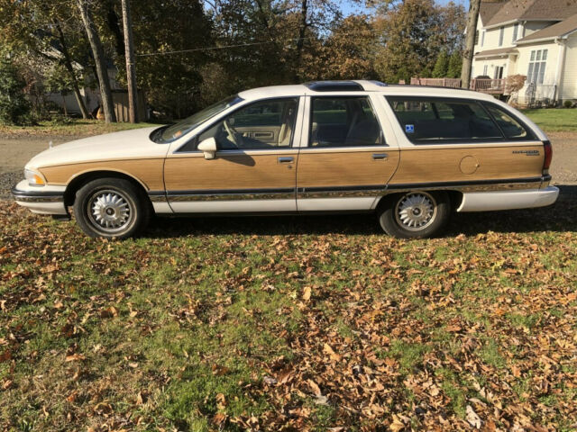 1991 Buick Roadmaster Prestige Option Package SE - photo 7