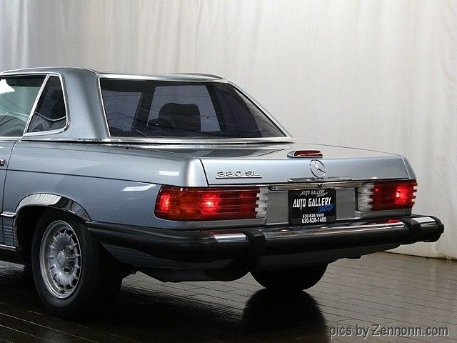 1984 Mercedes-Benz SL-Class Roadster - photo 8