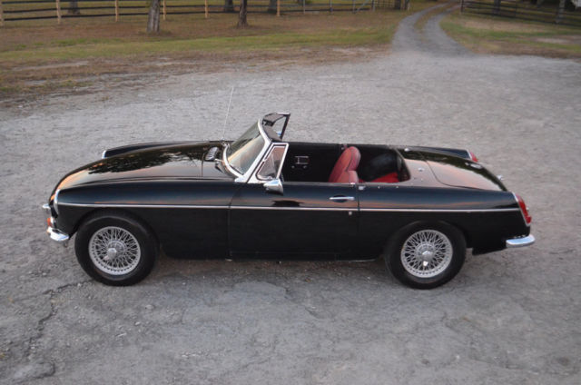 1968 MG MGB - photo 2