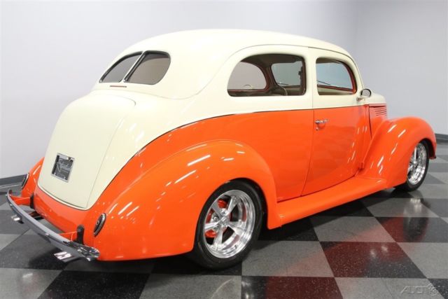 1938 Ford Sedan Streetrod - photo 10
