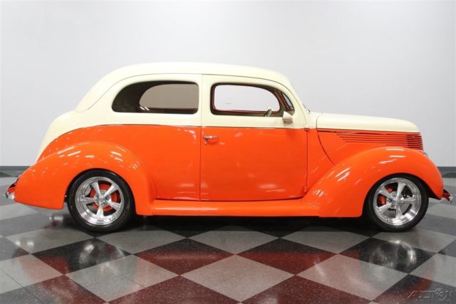 1938 Ford Sedan Streetrod - photo 12