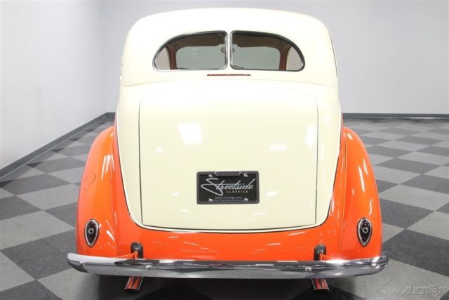 1938 Ford Sedan Streetrod - photo 8