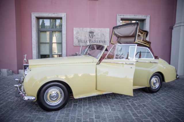 1961 Rolls-Royce Silver Cloud II 4- Door DHC - photo 2