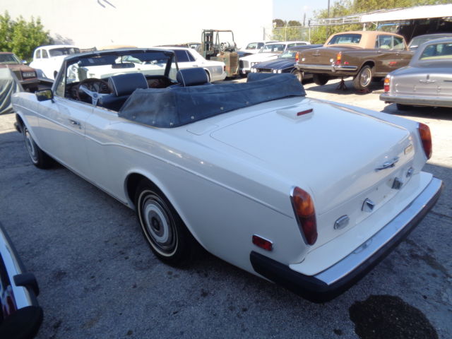 1977 Rolls-Royce Corniche - photo 6