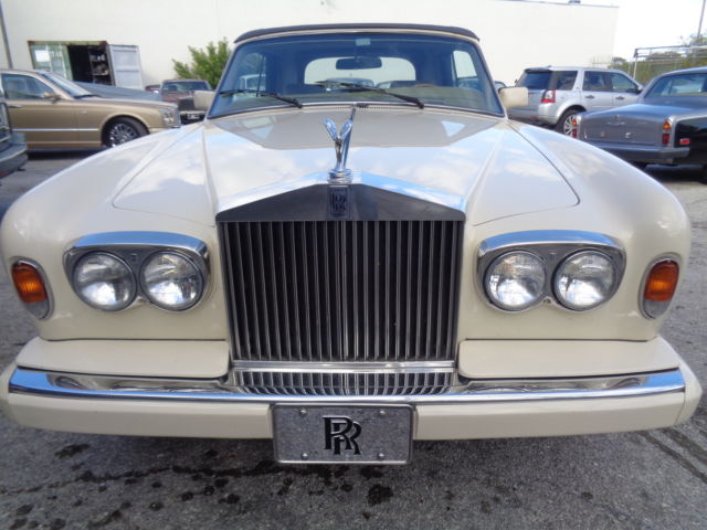 1965 Rolls-Royce Corniche - photo 12