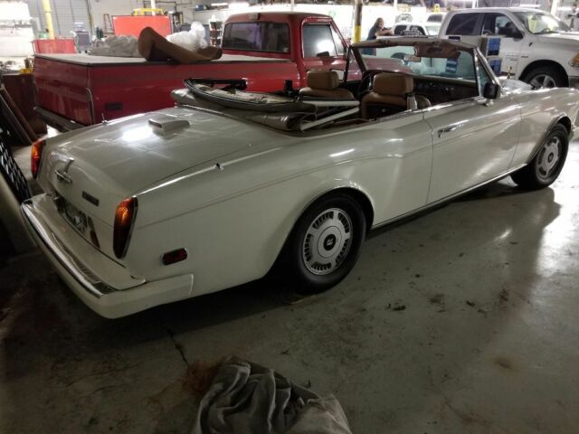 1987 Rolls-Royce Corniche - photo 2