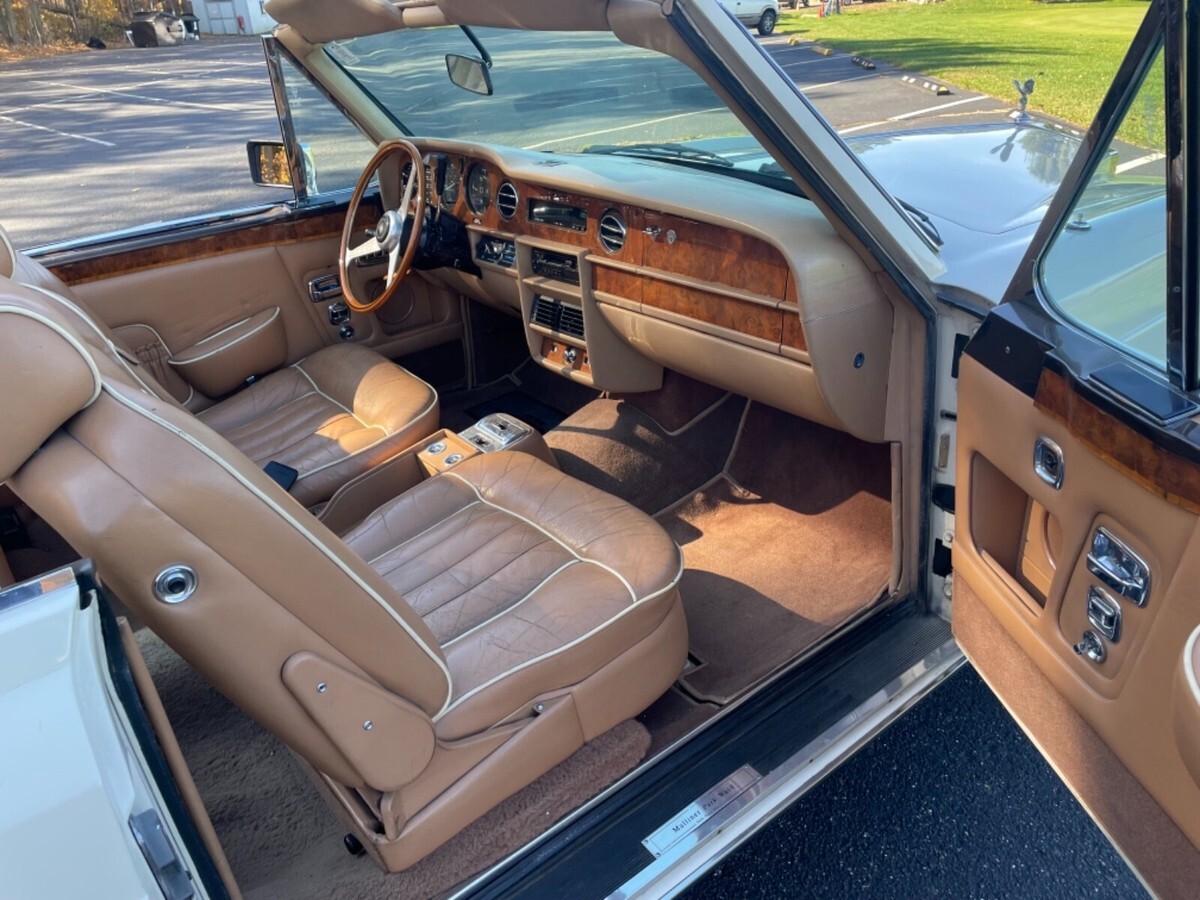 1984 Rolls-Royce Corniche - photo 7