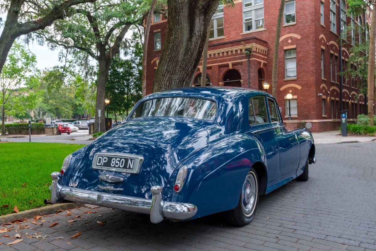 1961 Rolls-Royce Silver Cloud - photo 2