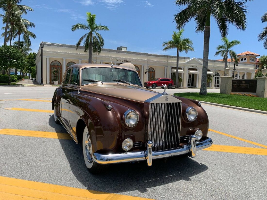 Rolls Royce Silver cloud II just out of Private collection 1960 Rolls-Royce Silver Cloud