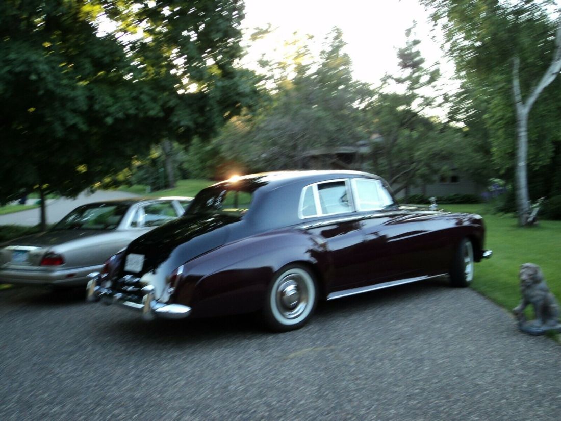1964 Rolls-Royce Silver Cloud III Mason Black /Rolls Royce Burgundy - photo 2