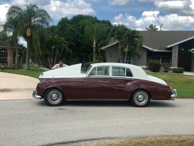 1957 Rolls-Royce Silver Cloud - photo 9