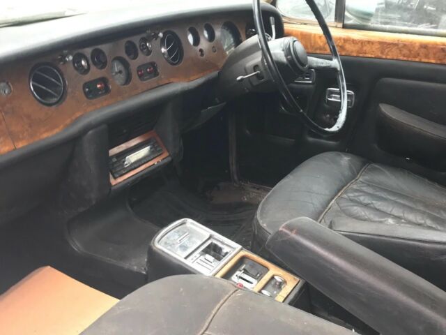 1970 Rolls-Royce Corniche - photo 2