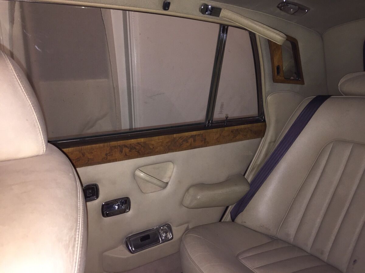 1976 Rolls-Royce Silver Shadow - photo 13