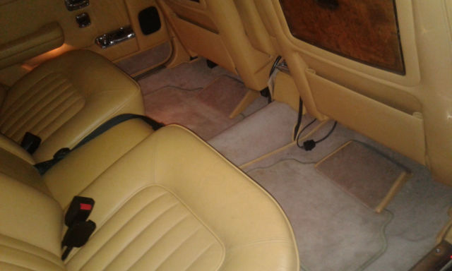 1987 Rolls-Royce Other Magnolia - photo 10