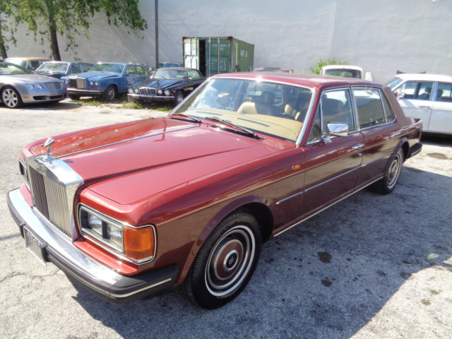 ROLLS ROYCE SILVER SPUR ONE OWNER EXTRA LOW MILES GARAGED CALL 954-633-8901 1984 Rolls-Royce Silver Spirit/Spur/Dawn SILVER SPUR