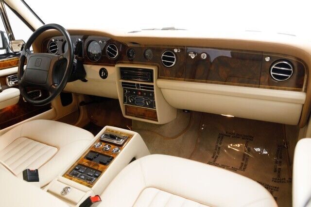 1993 Rolls-Royce Silver Spirit/Spur/Dawn - photo 2