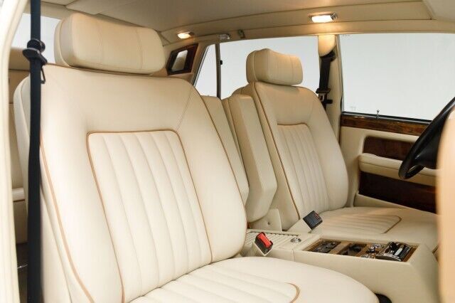 1993 Rolls-Royce Silver Spirit/Spur/Dawn - photo 4