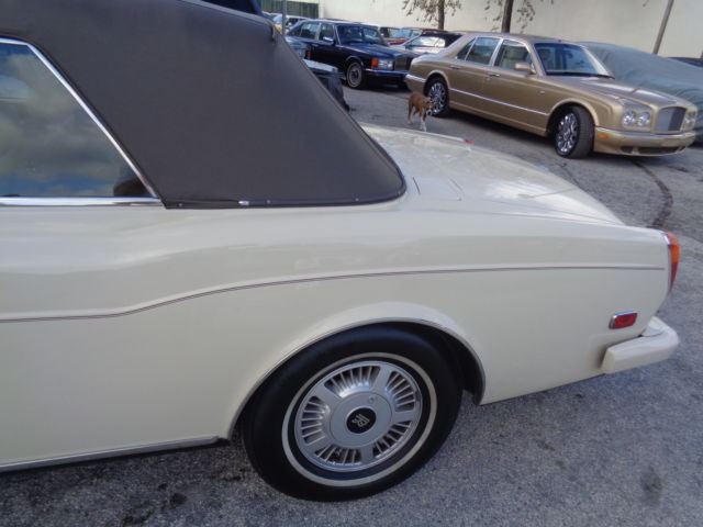 1986 Rolls-Royce Corniche - photo 4