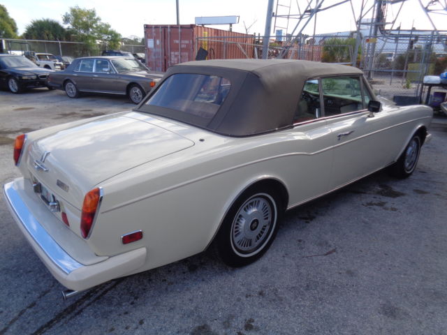 1986 Rolls-Royce Corniche - photo 6