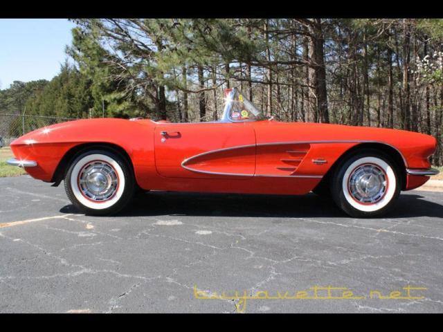 1962 Chevrolet Corvette Convertible - photo 10