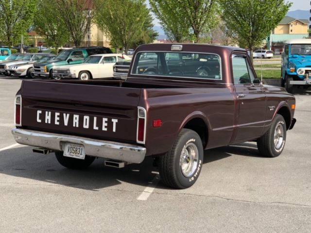 1970 Chevrolet C-10 -CUSTOM/10-NEW PAINT-ALABAMA RUST FREE TRUCK- - photo 9