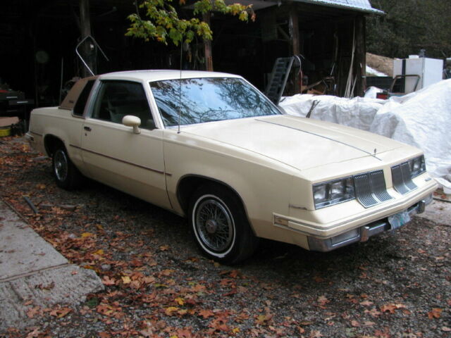 1986 Oldsmobile Cutlass Supreme - photo 3