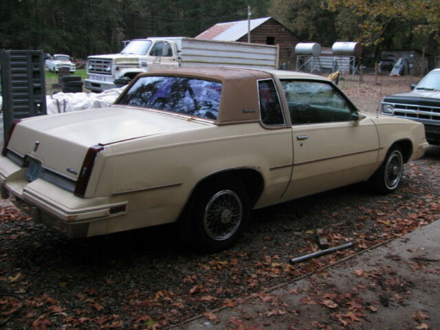 1986 Oldsmobile Cutlass Supreme - photo 4