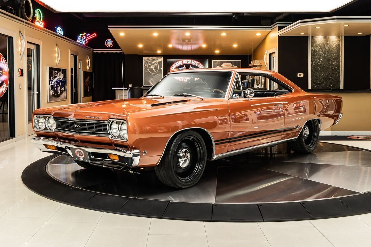 Rotisserie Build! 440ci V8 w/ 6-Pack, 4-Speed, Dana 60, QA1 / RideTech, 4W Disc 1968 Plymouth GTX
