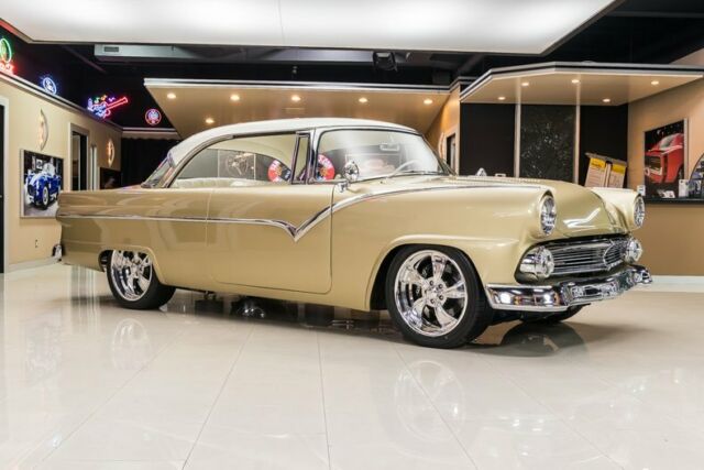 1955 Ford Fairlane Restomod - photo 8