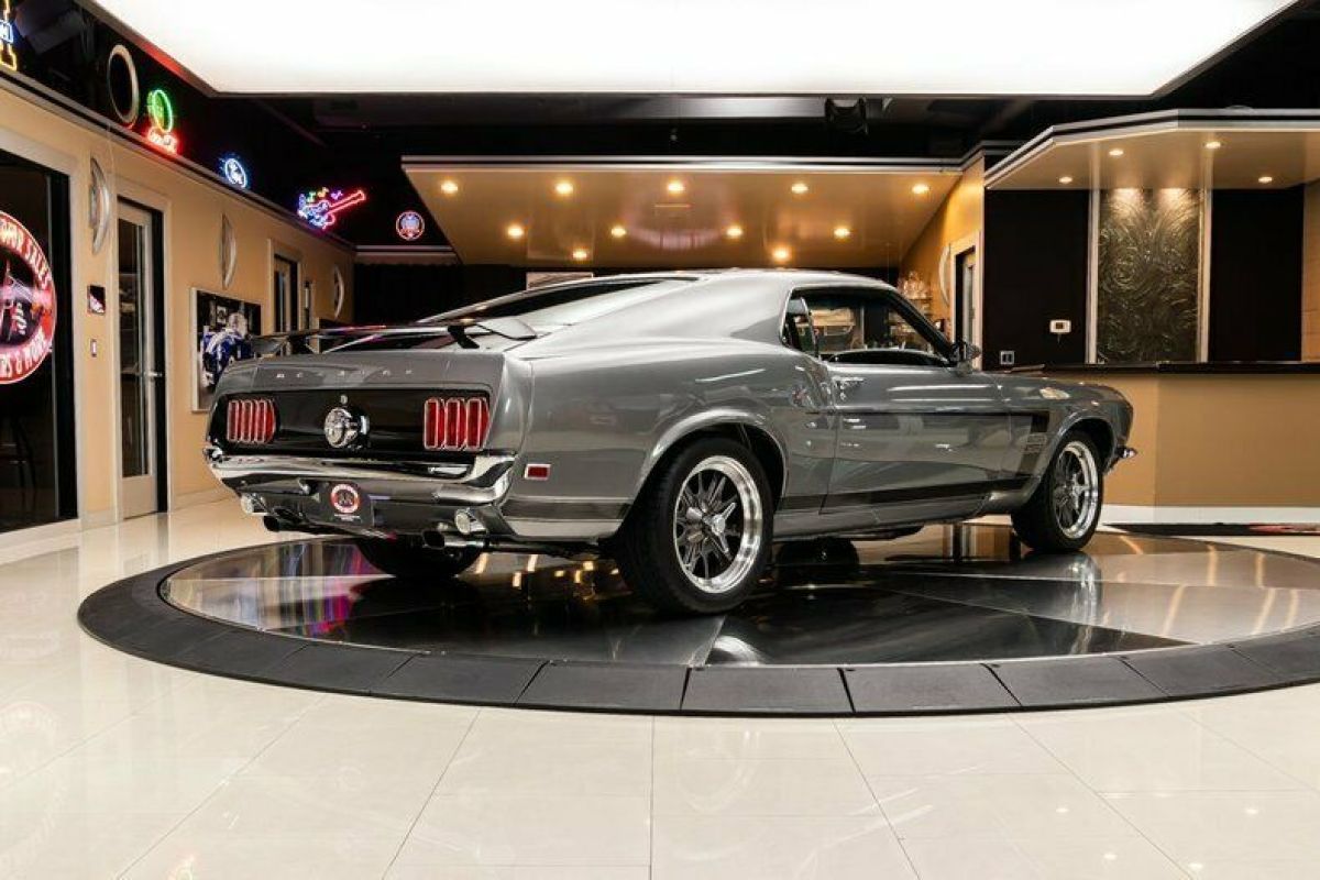 1969 Ford Mustang Fastback Restomod - photo 12