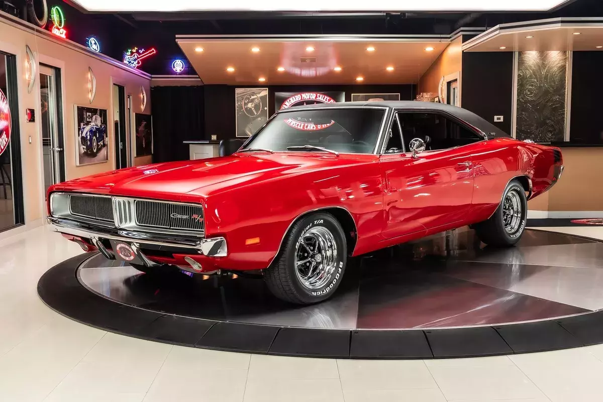 Rotisserie Build! Modern 396ci HEMI Stroker V8, TCI 727 Automatic, PS, PB, A/C 1969 Dodge Charger Restomod