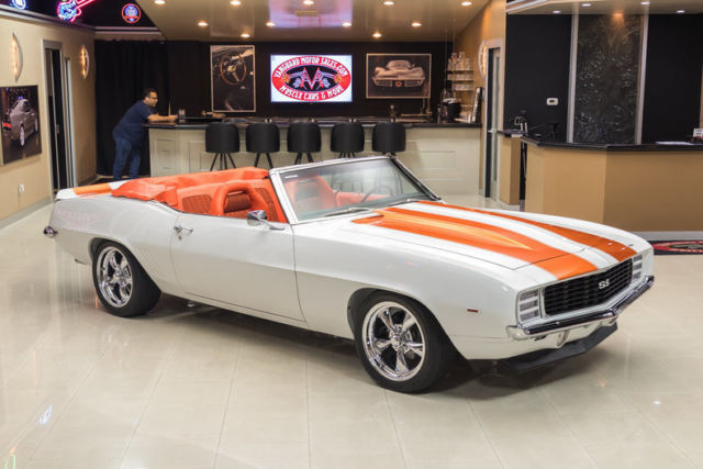 1969 Chevrolet Camaro RS/SS Indy Pace Car Convertible Restomod - photo 10