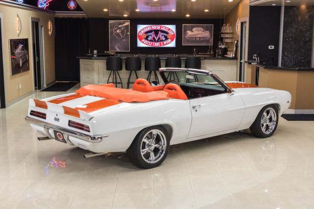 1969 Chevrolet Camaro RS/SS Indy Pace Car Convertible Restomod - photo 13