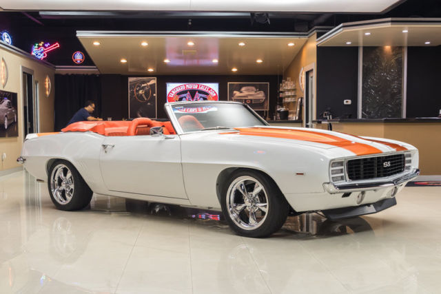 1969 Chevrolet Camaro RS/SS Indy Pace Car Convertible Restomod - photo 8
