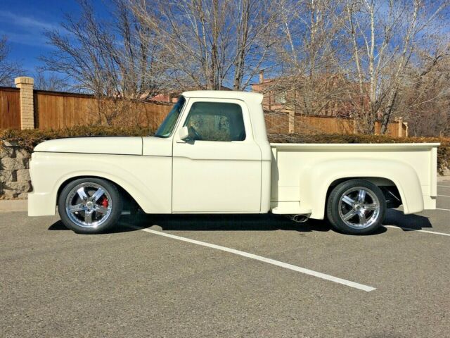 1965 Ford F-100 - photo 2