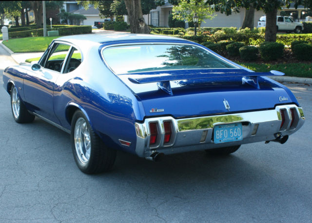 1970 Oldsmobile Cutlass S - ROTISSERIE RESTOMOD - 455 V-8 - 7K MI