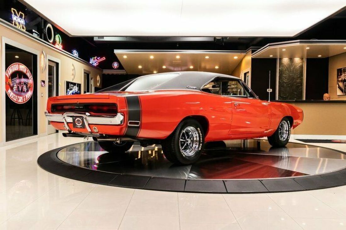 1970 Dodge Charger - photo 12
