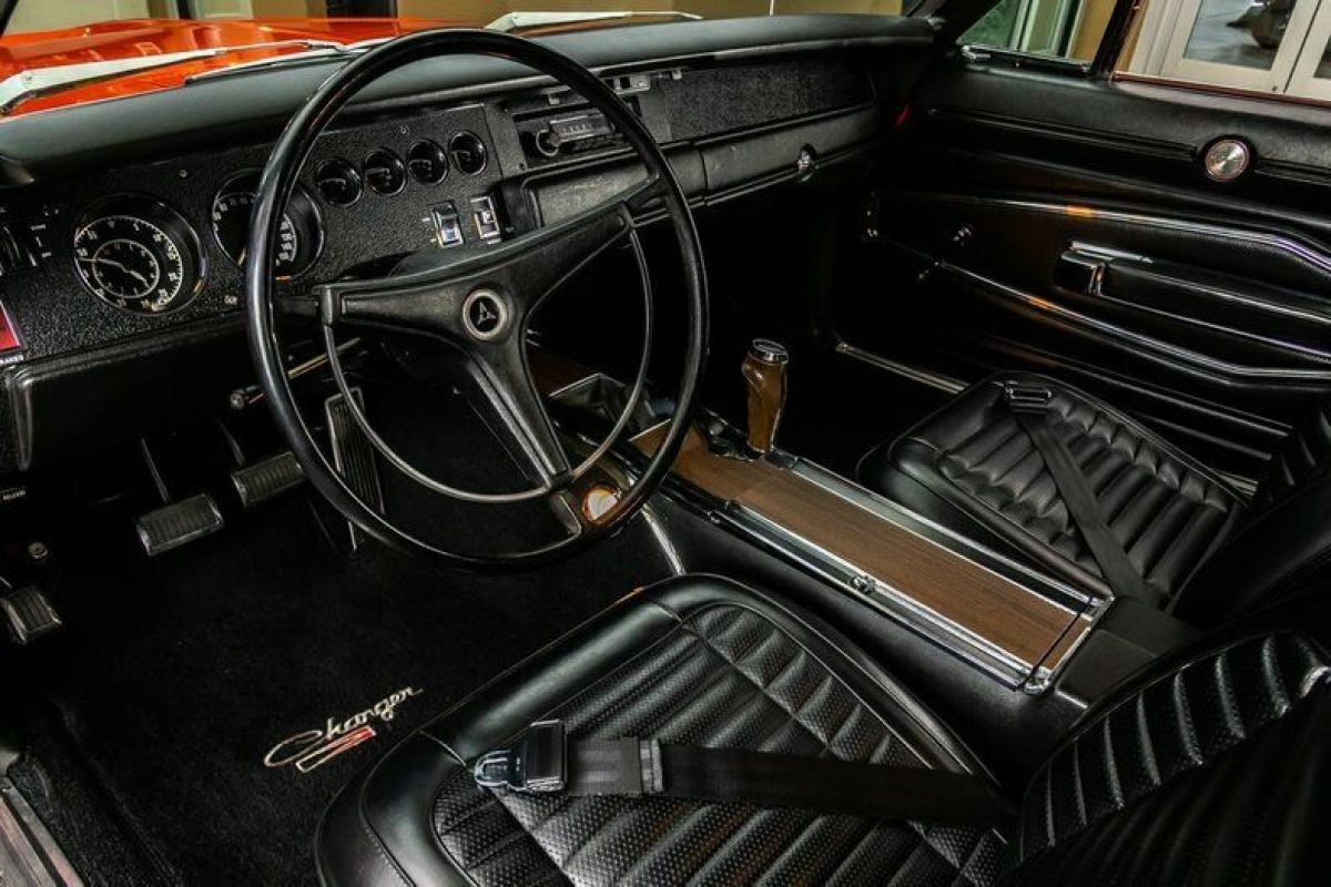 1970 Dodge Charger - photo 2