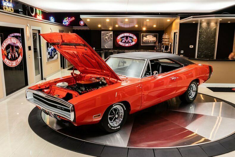 1970 Dodge Charger - photo 6