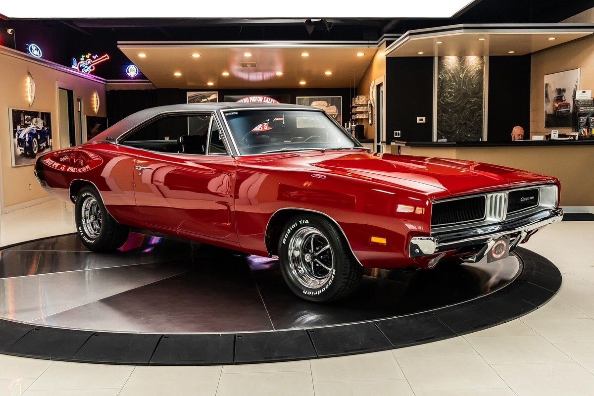 1969 Dodge Charger - photo 10