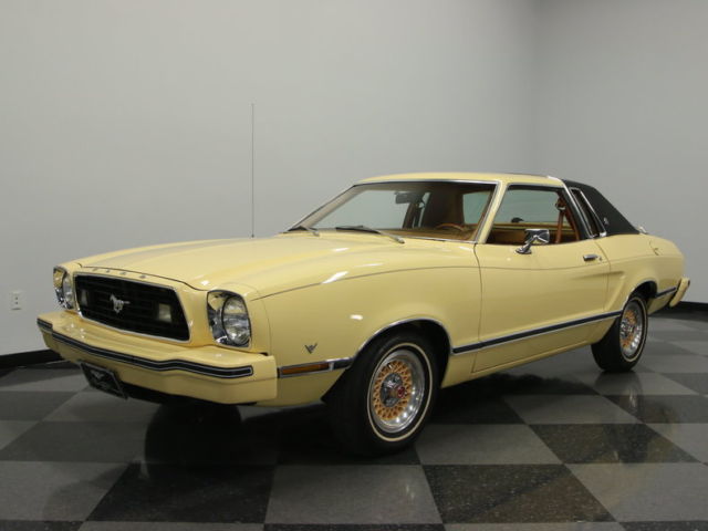 ROTISSERIE RESTORED, AMAZING CONDITION, 302 V8, ALL DOCS, LOOK UNDERNEATH! 1977 Ford Mustang