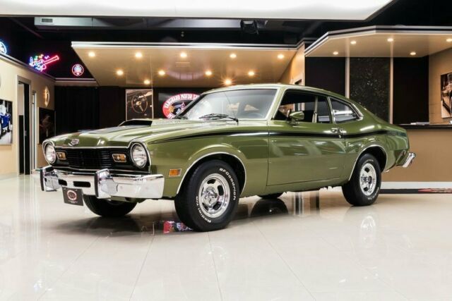Rotisserie Restored, Comet! Ford 302ci V8, C4 Automatic, PS, Disc, Show Quality 1974 Mercury Comet GT
