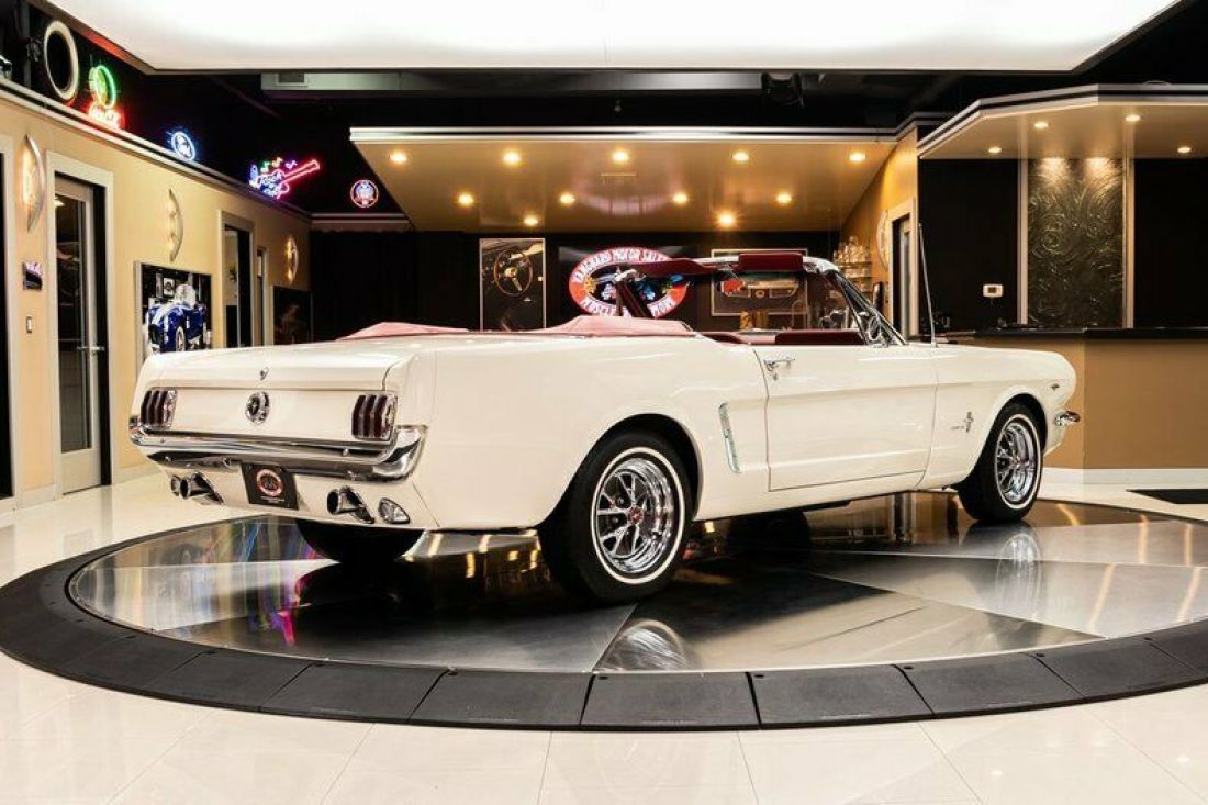 1965 Ford Mustang Convertible - photo 13
