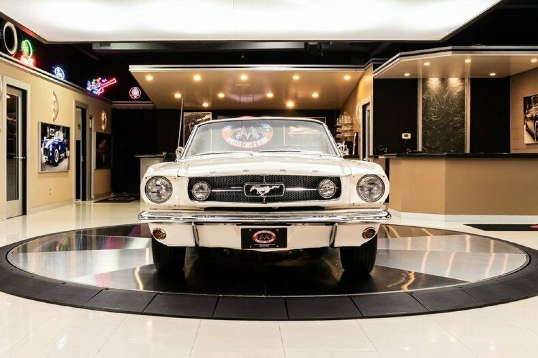 1965 Ford Mustang Convertible - photo 8