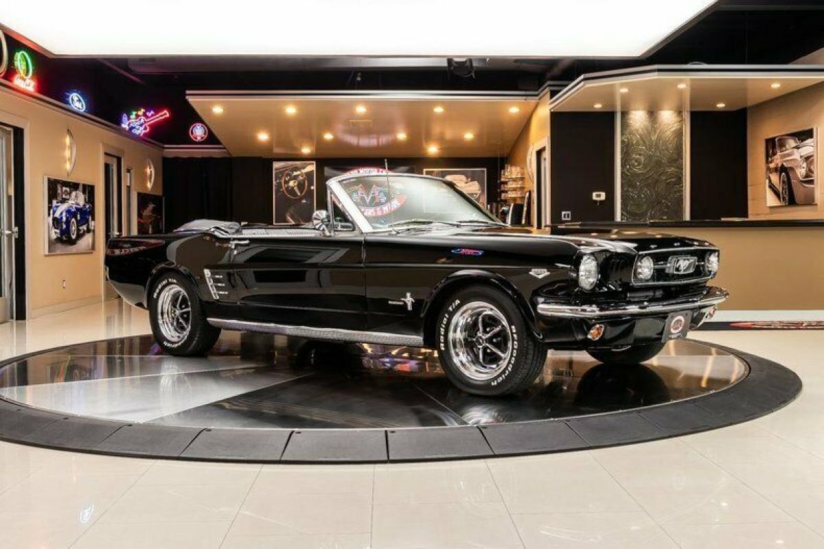 1966 Ford Mustang Convertible - photo 11