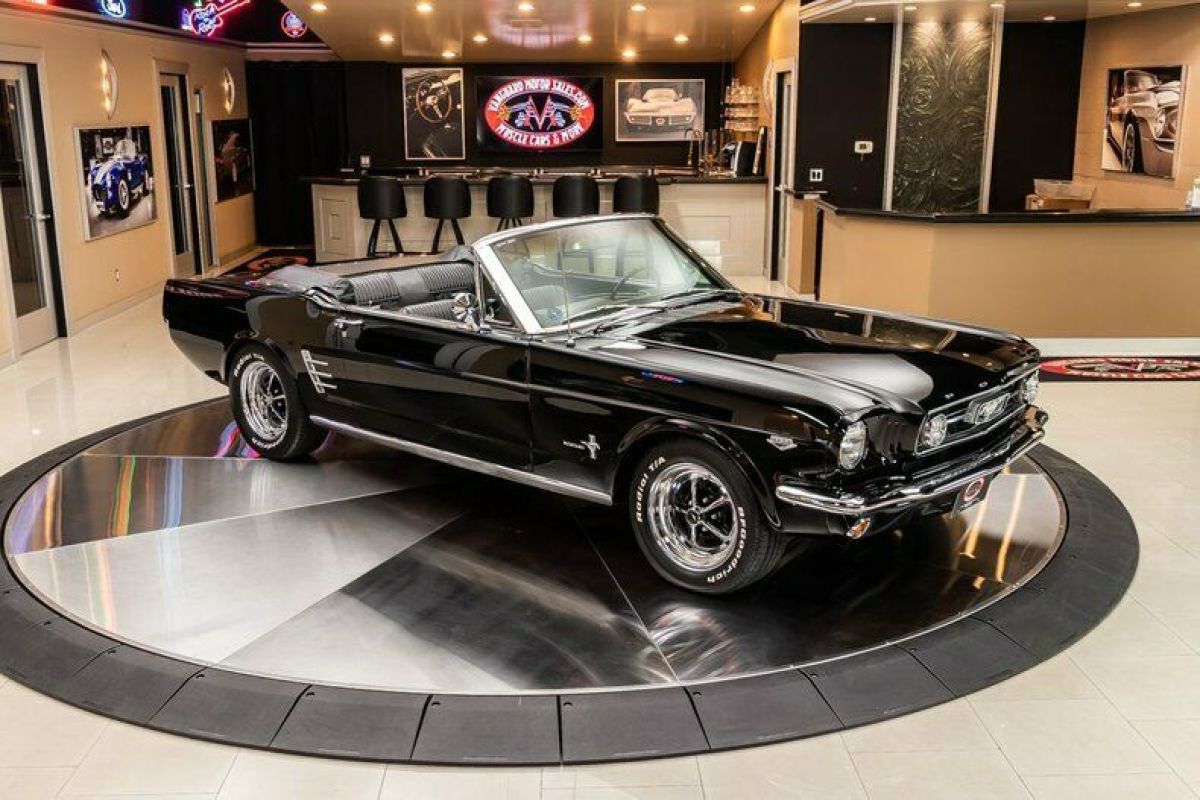 1966 Ford Mustang Convertible - photo 12