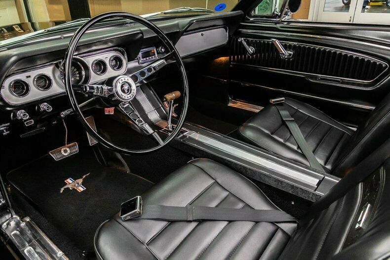 1966 Ford Mustang Convertible - photo 3