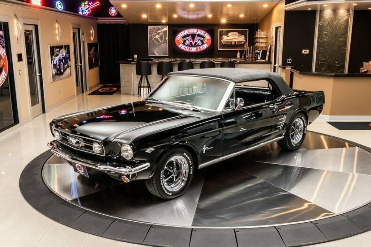 1966 Ford Mustang Convertible - photo 6