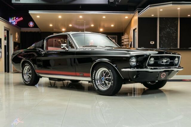 1967 Ford Mustang Fastback GT - photo 8